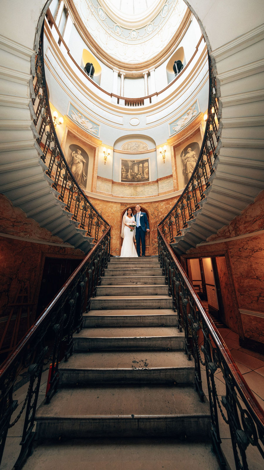 Rotunda, ceremony photograph